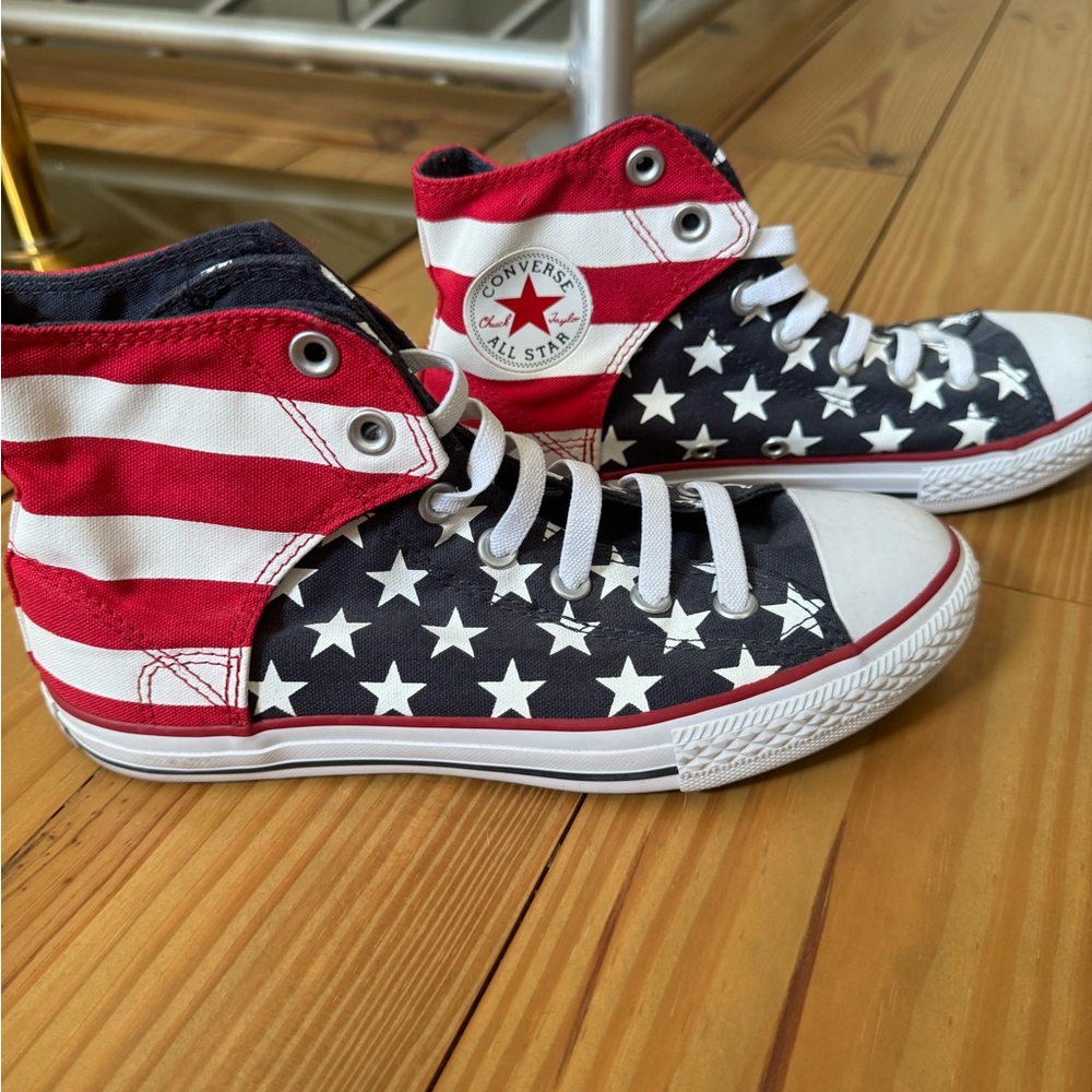 Converse American Flag